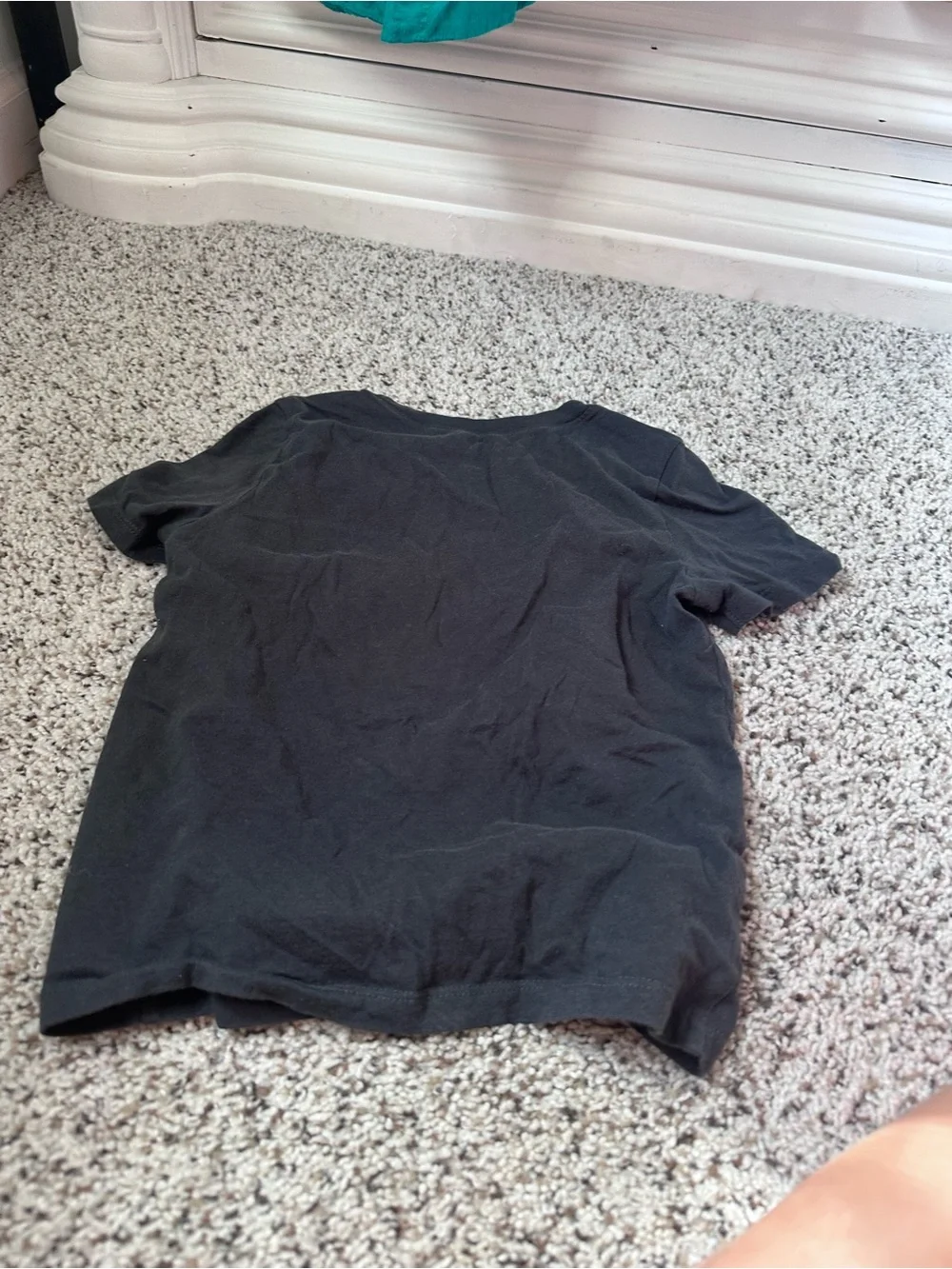 Old Navy Black Short-Sleeve Tee with Pink Barbie Script 6t